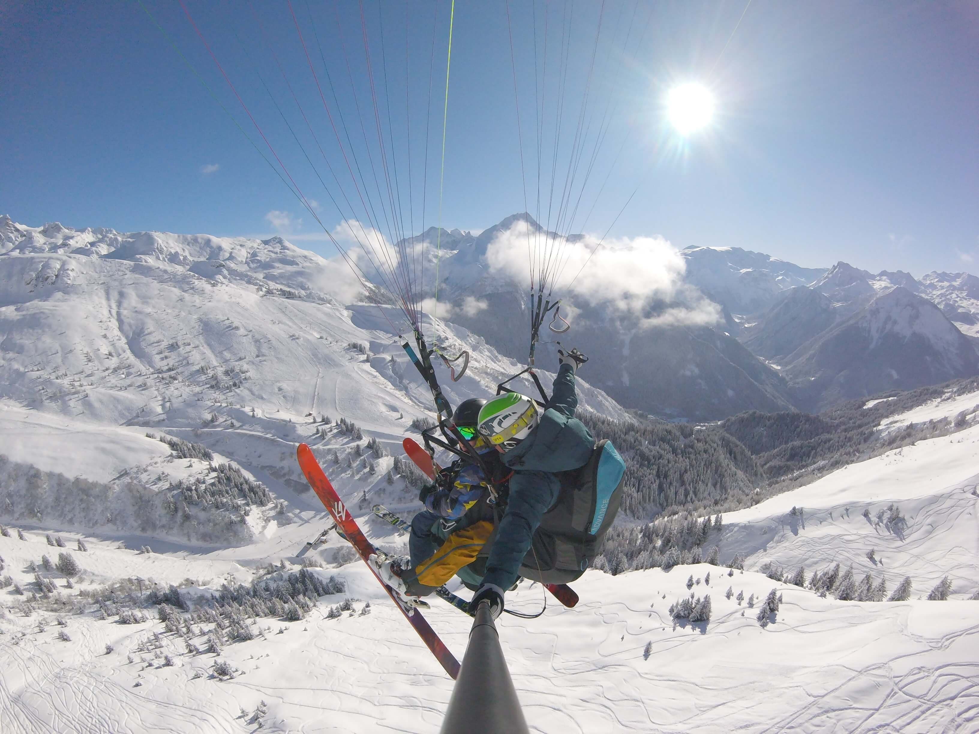 Parapente en hiver Courchevel